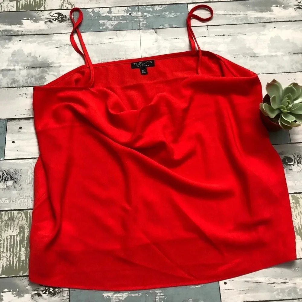 ❤️TopShop Spaghetti Strap Tank - Picture 2 of 4